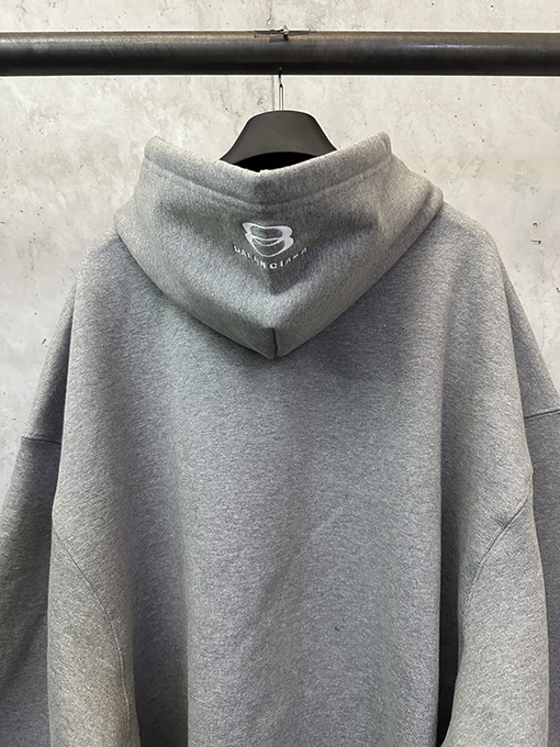 バレンシアガコピー Balenciaga ランウェイ ダブルリング刺繍フードジャケット