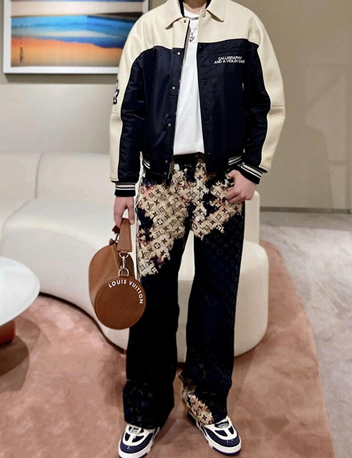 ルイヴィトンスーパーコピー フロックの雲型デニムパンツ