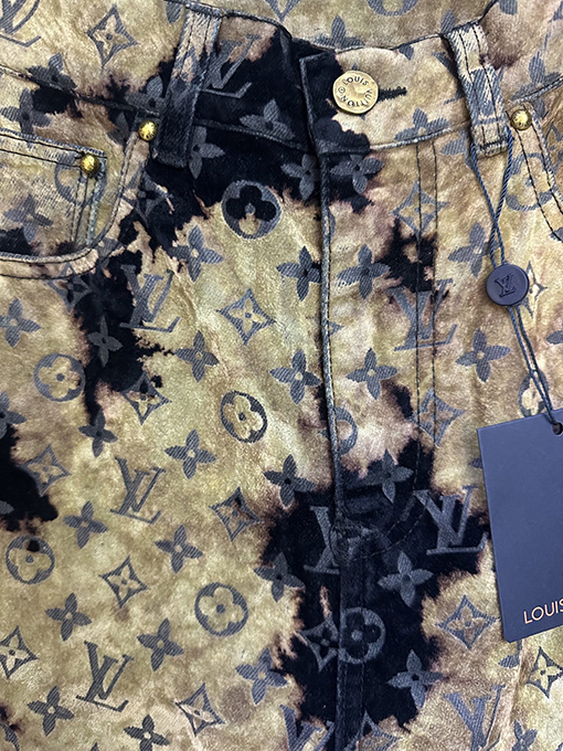 ルイヴィトンスーパーコピー フロックの雲型デニムパンツ