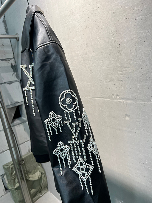 ルイヴィトン ランウェイスタイルのレザージャケット