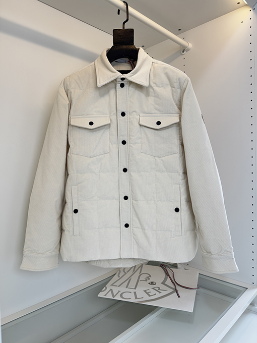 モンクレール コーデュロイダウンジャケット