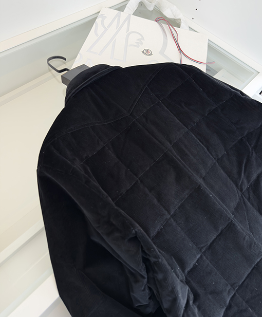 モンクレール コーデュロイダウンジャケット