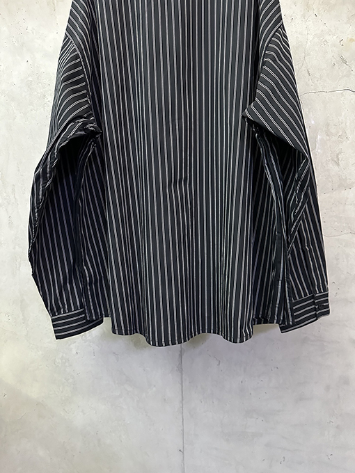 バレンシアガ Balenciaga 刺繍入りダブルレイヤー長袖シャツ