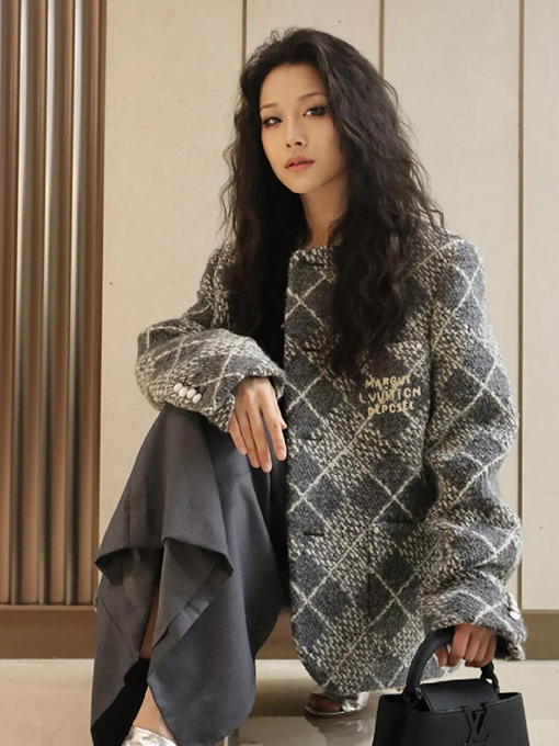 ルイヴィトンコピー 糸のタイが付いたツイードチェック柄コート