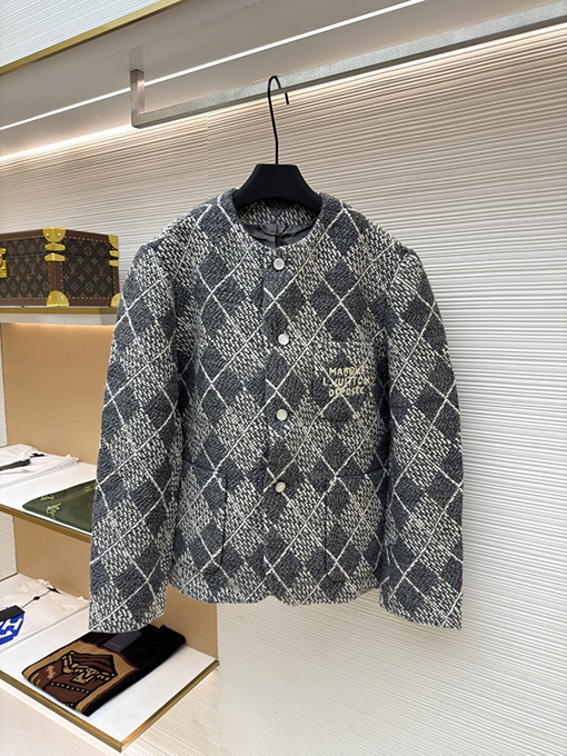 ルイヴィトンコピー 糸のタイが付いたツイードチェック柄コート