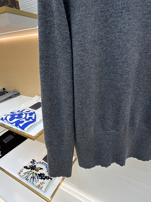 トムブラウンスーパーコピー スノーフレークドッグウールクルーネックセーター