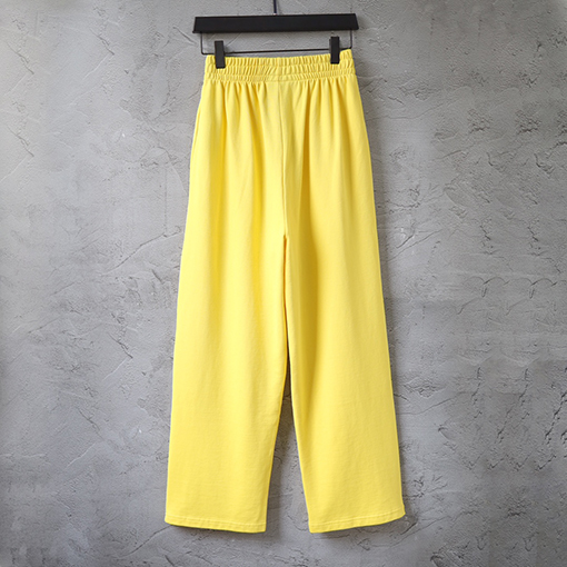 バレンシアガスーパーコピー Balenciaga スキーシリーズの刺繍スウェットパンツ