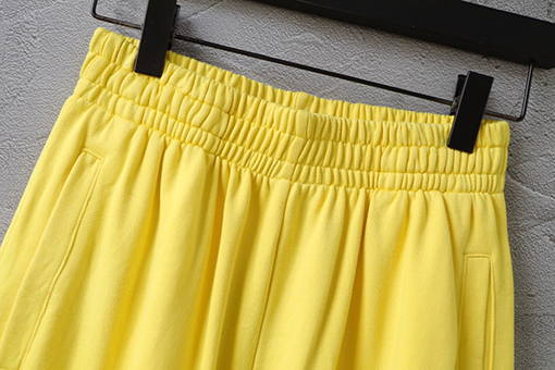 バレンシアガスーパーコピー Balenciaga スキーシリーズの刺繍スウェットパンツ