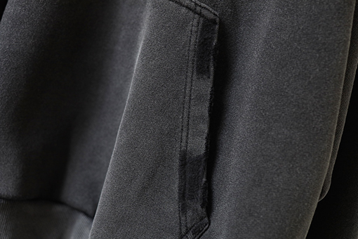 バレンシアガコピー Balenciaga レターウォッシュのダメージフード付きスウェットシャツ