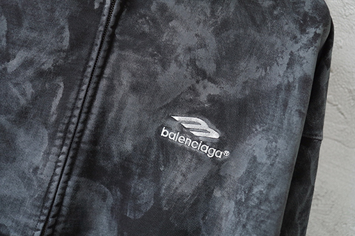 バレンシアガ Balenciaga 3B 刺繍マッドダイコーティング ウォッシュカラー ダメージジッパー フード付き スウェットシャツ