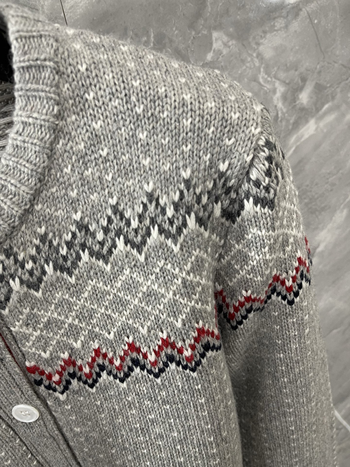 トムブラウン 新作フェアアイルクルーネックニットカーディガン