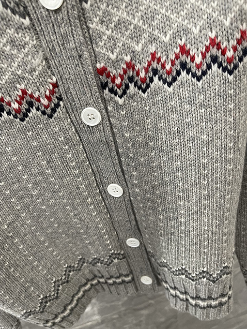 トムブラウン 新作フェアアイルクルーネックニットカーディガン