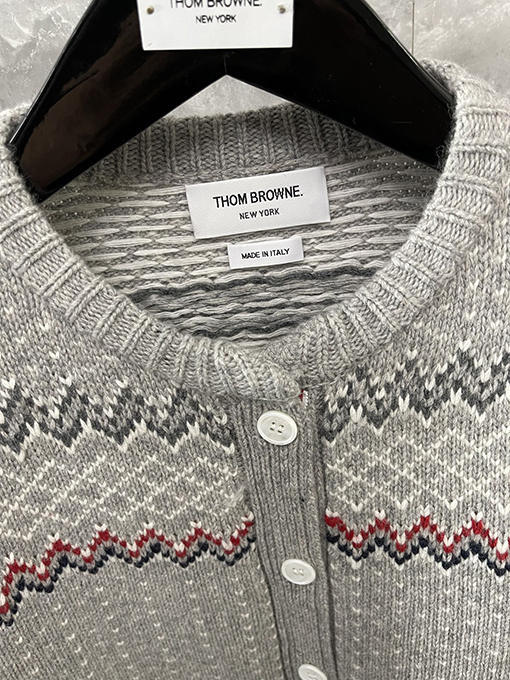 トムブラウン 新作フェアアイルクルーネックニットカーディガン