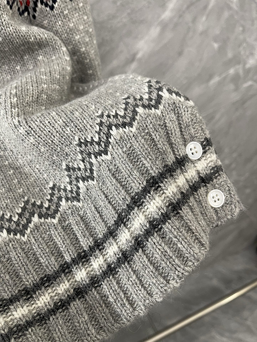 トムブラウン 新作フェアアイルクルーネックニットカーディガン