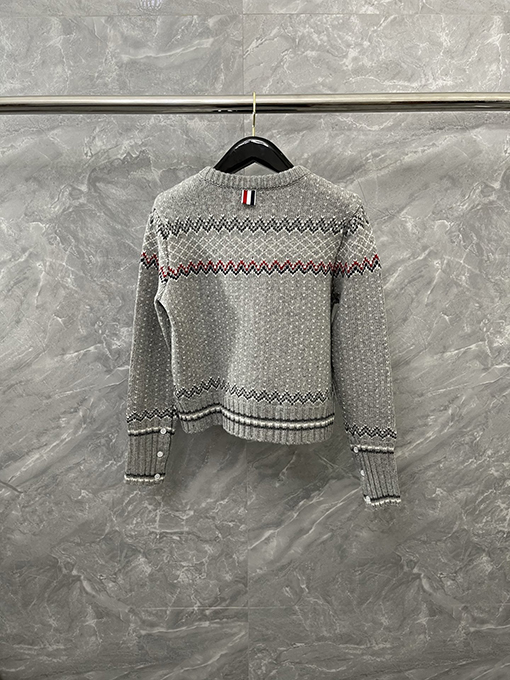 トムブラウン 新作フェアアイルクルーネックニットカーディガン