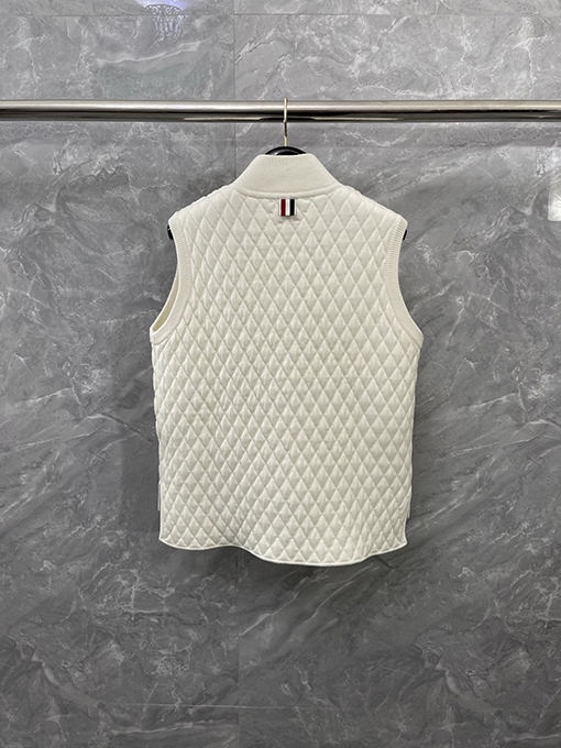 トムブラウンコピー 新しいダイヤモンド柄ウールカーディガンベスト