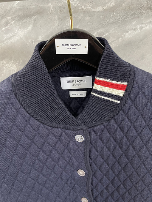 トムブラウンコピー 新しいダイヤモンド柄ウールカーディガンベスト