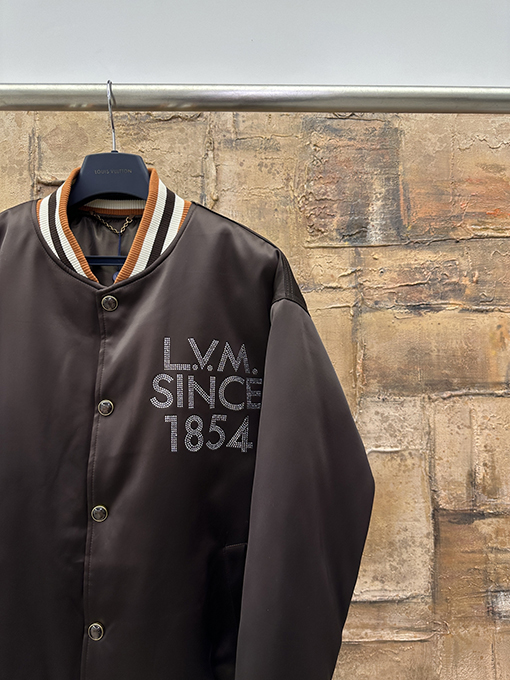 ルイヴィトン ダイヤモンド刺繍のバックコットンコート