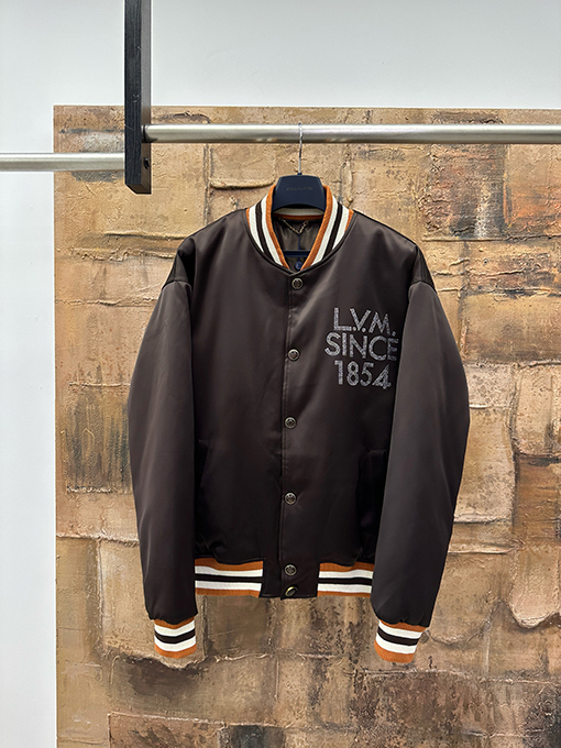 ルイヴィトン ダイヤモンド刺繍のバックコットンコート