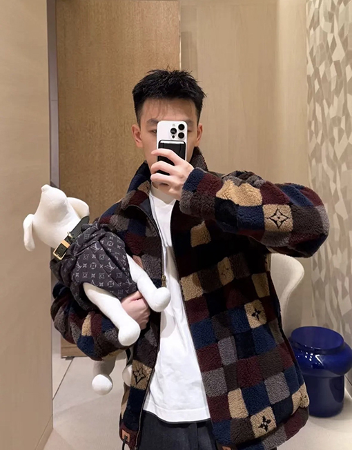 ルイヴィトンスーパーコピー チェック柄テディコート