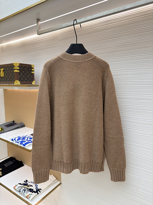 ボッテガヴェネタ Vネックウールニットカーディガン