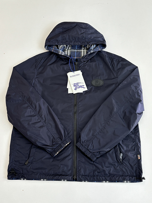 バーバリー チェック柄カラーブロックリバーシブルフード付きジャケット