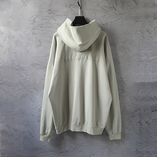 バレンシアガコピー Balenciaga クラシックな文字の刺繍ロゴパーカー