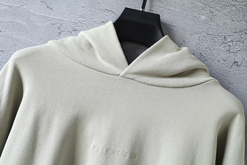 バレンシアガコピー Balenciaga クラシックな文字の刺繍ロゴパーカー