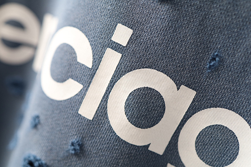 バレンシアガ Balenciaga 3Bプリント ウォッシュダメージフード付きスウェットシャツ