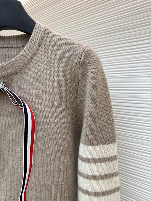 トムブラウン レディース蝶ネクタイニットセーター