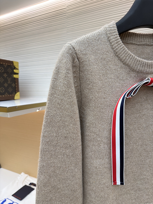 トムブラウン レディース蝶ネクタイニットセーター