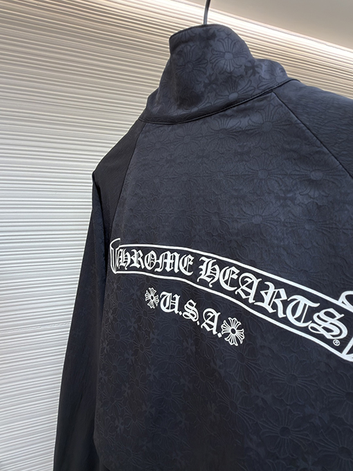 クロムハーツコピー 全面プリントのジップアップジャケット