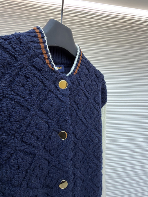 ルイヴィトン SKI スキーをテーマにしたカラーブロックストライプのベースボールジャケット