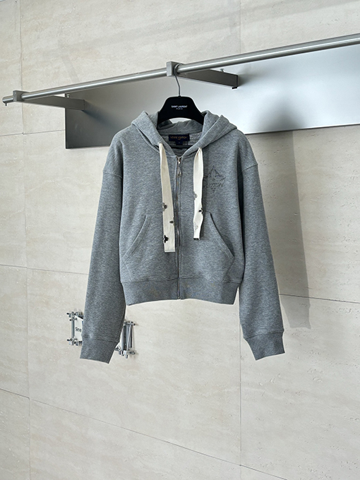 ルイヴィトン レディーススキーシリーズ ラインストーン フード付き ジップアップ ショートジャケット