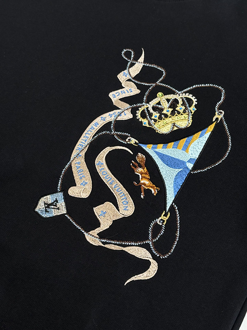 ルイヴィトンスーパーコピー クラウン刺繍クルーネックスウェットシャツ