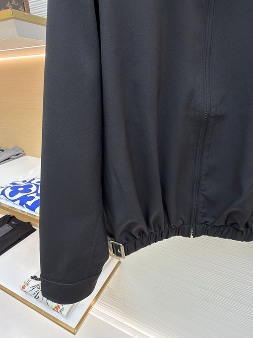 ロエベ LOEWE 刺繍レザーベルトラペルジャケット