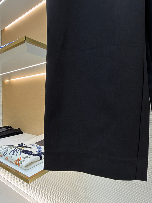 ロエベコピー LOEWE 黒のベルト付きズボン