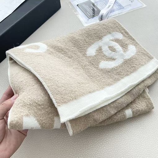 シャネルスーパーコピー 両面ニットマフラー