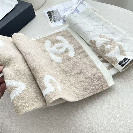 シャネルスーパーコピー 両面ニットマフラー