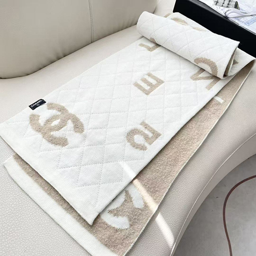 シャネルスーパーコピー 両面ニットマフラー