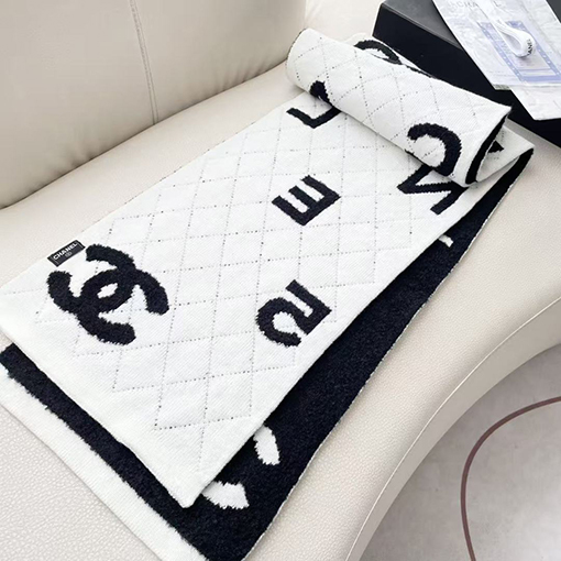 シャネルスーパーコピー 両面ニットマフラー