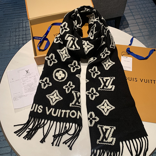ルイヴィトンコピー 新モデル3Dステレオ Monogram カットアウトスカーフ