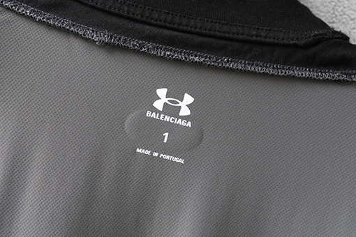 バレンシアガ Balenciaga に重ねできる3Dカットのフェイクスリーピースベスト長袖シャツ