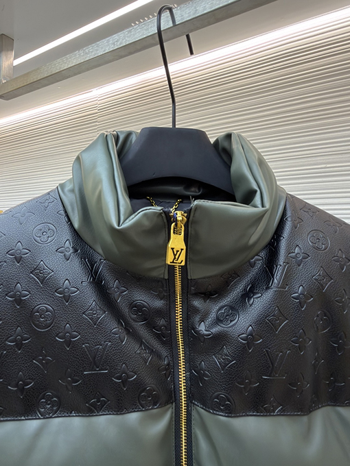 ルイヴィトン エンボスパッチワークダウンジャケット
