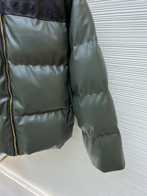 ルイヴィトン エンボスパッチワークダウンジャケット