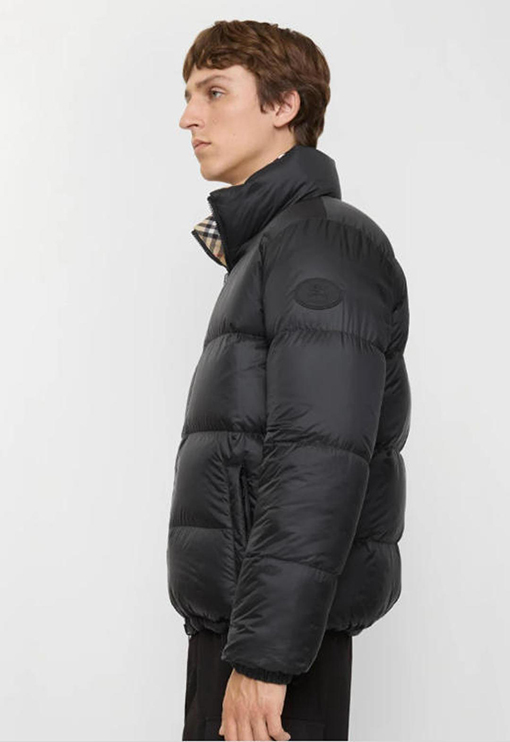 バーバリー Snowdon リバーシブルチェック柄ダウンジャケット