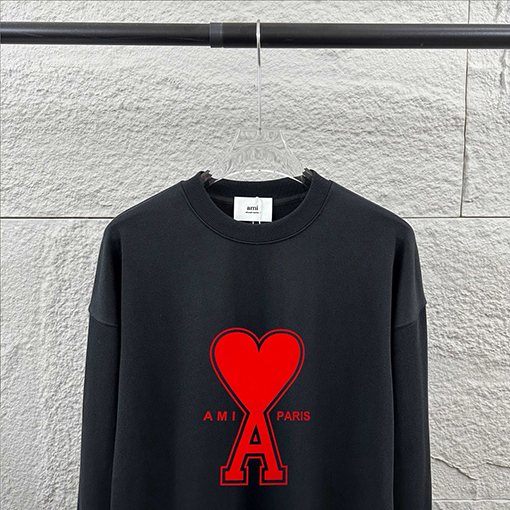 アミ クラシックハートフロックスウェットシャツ