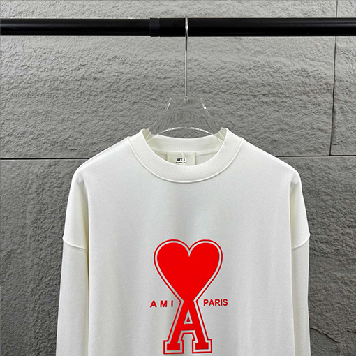 アミ クラシックハートフロックスウェットシャツ