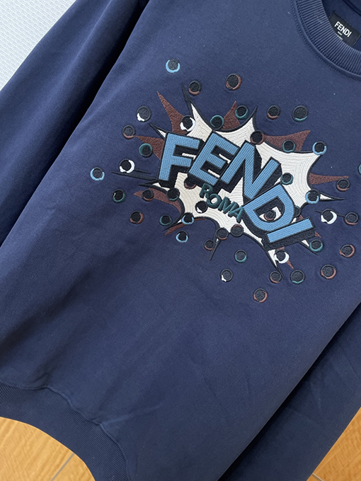 フェンディコピー FENDI 刺繍ロゴクルーネックスウェットシャツ
