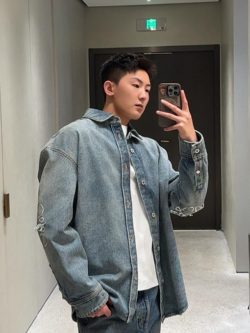 ロエベ レーザー刻印ロゴデニムジャケット